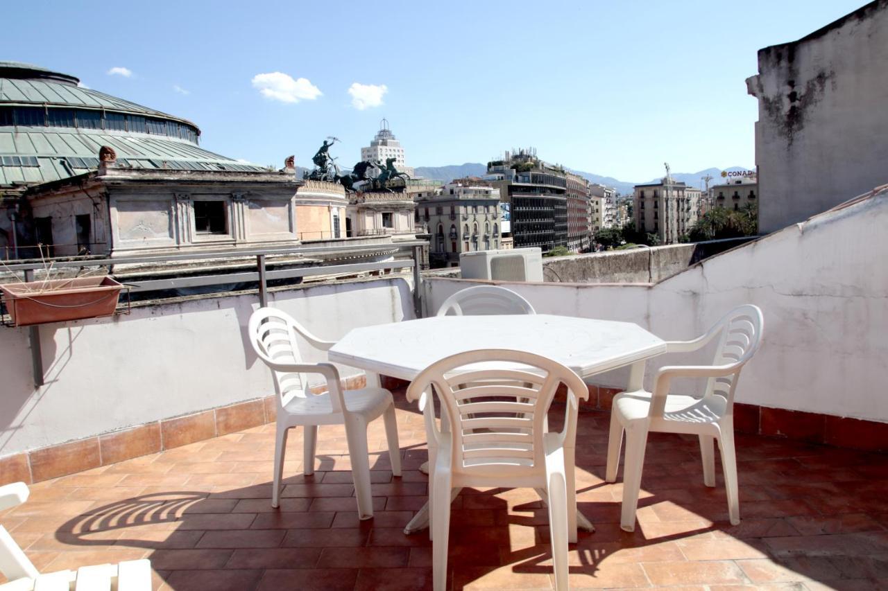 Bed and Breakfast Sweet Politeama Palermo Exterior foto